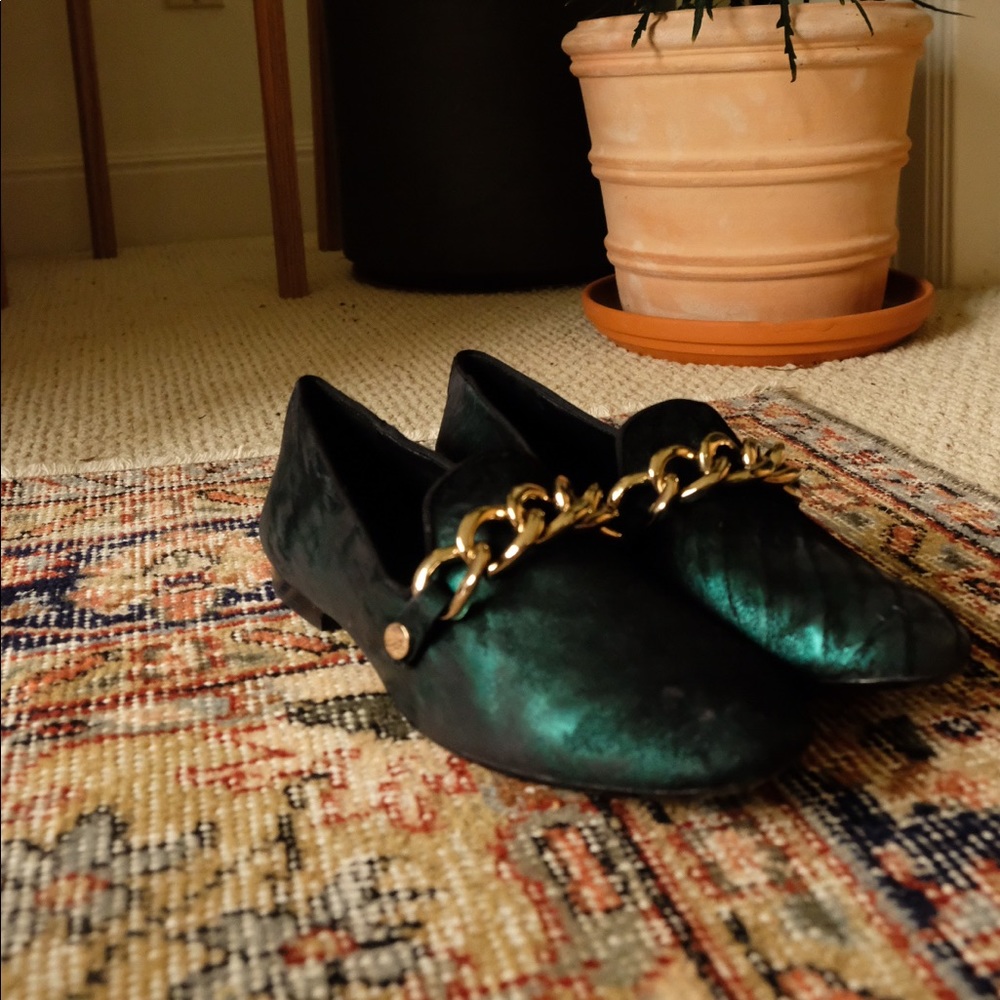 Sigerson Morrison Sebo Chain Smoking Flat